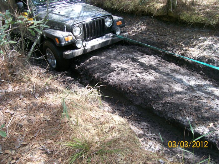 2012-Mar-03HGR4X4Richloam 151